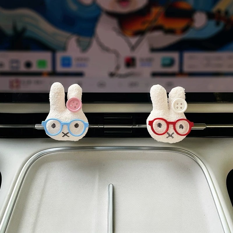 Car Air Freshener Vent - Gözlüklü Sevimli Tavşan Araba Hava Menfezi