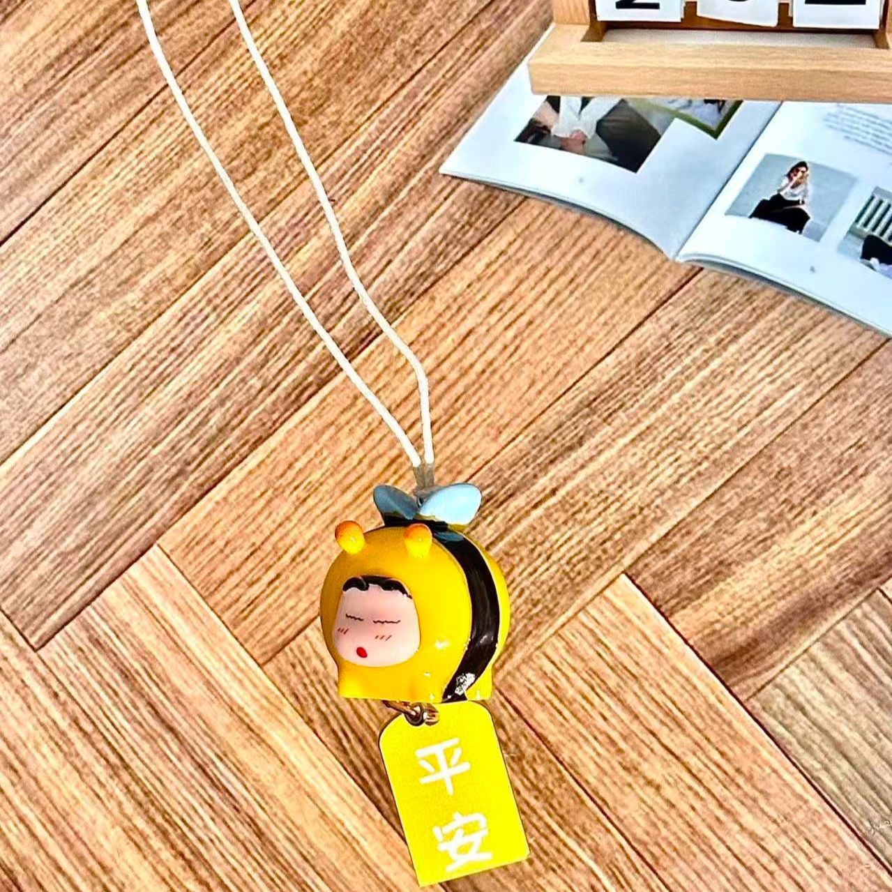 Crayon Shin-chan Arı Kostümü F - Car Accessories Decoration incelemesi ve fiyatı